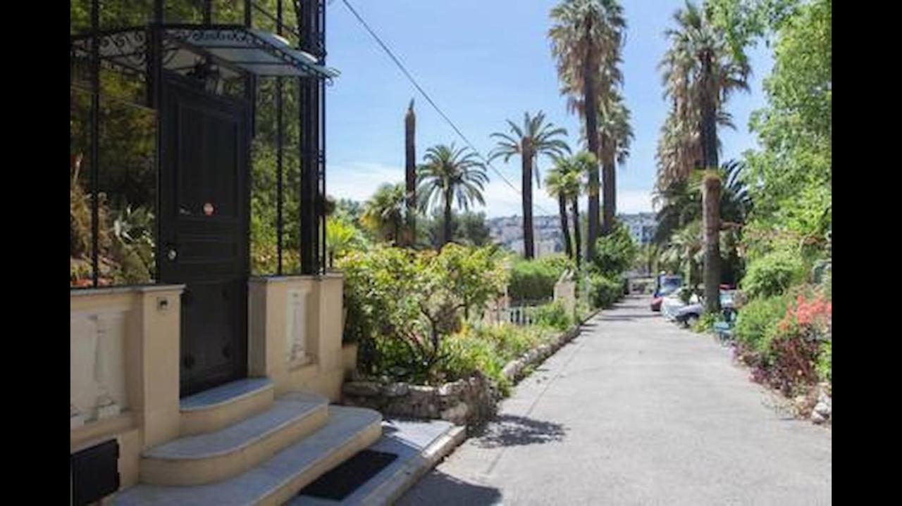 Villa Laetitia - Appt De Charme Avec Parking - Nice Nord Buitenkant foto