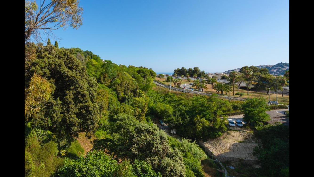 Villa Laetitia - Appt De Charme Avec Parking - Nice Nord Buitenkant foto